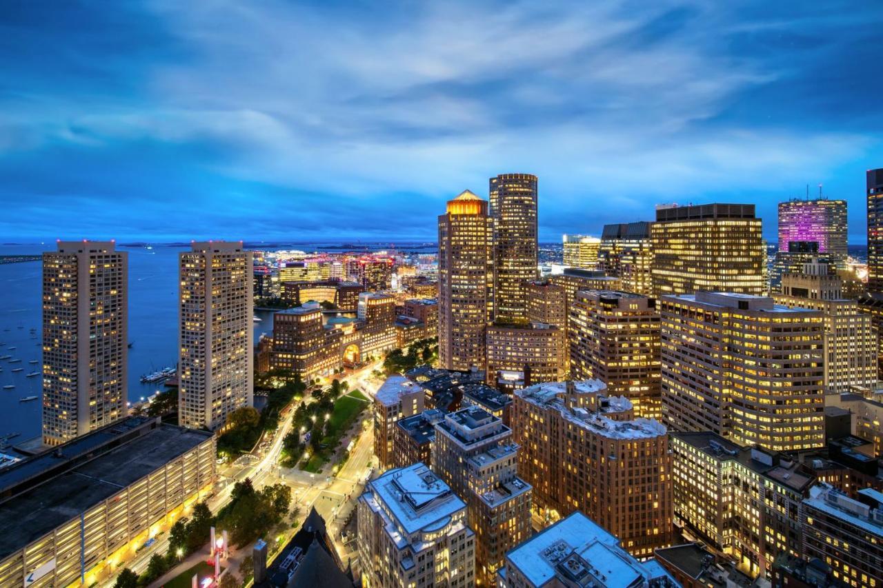 182 Bedrooms Near Fenway & Dowtown Boston Exterior photo