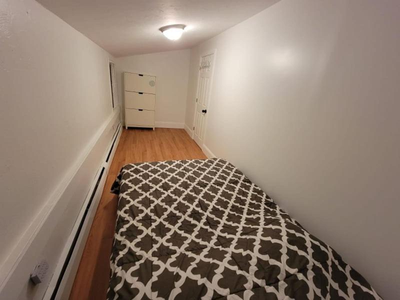 182 Bedrooms Near Fenway & Dowtown Boston Exterior photo